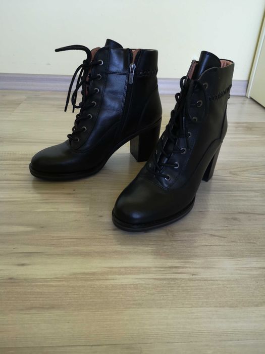 Боти   Pikolinos