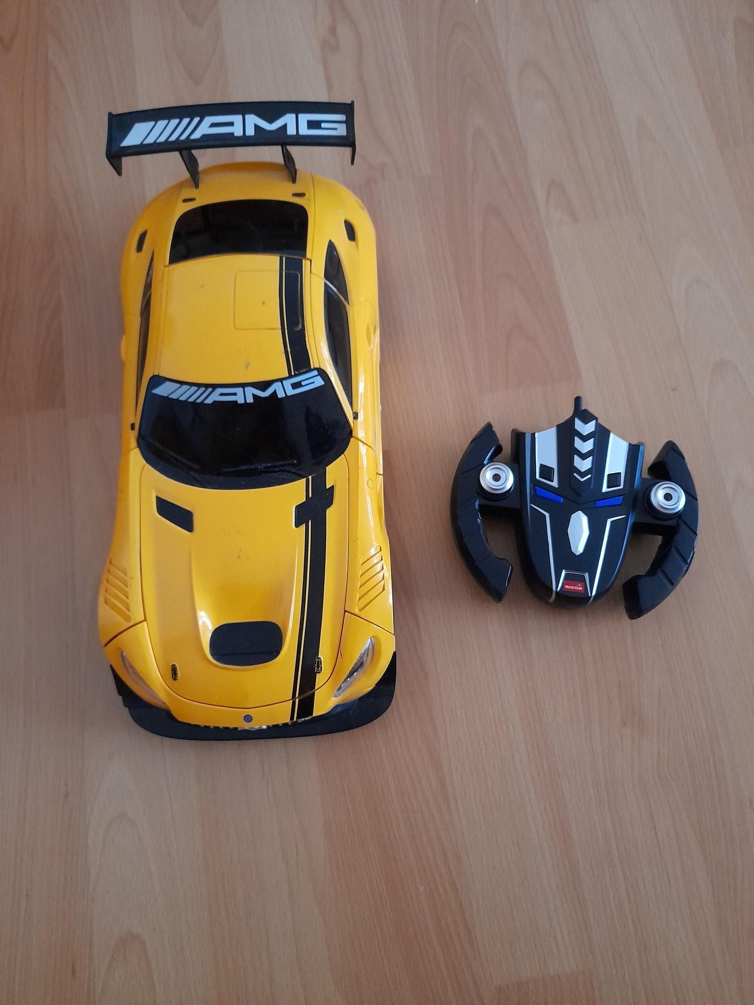 Masina Jamara Mercedes AMG GT3 transformable 2.4 GHz RC - yellow