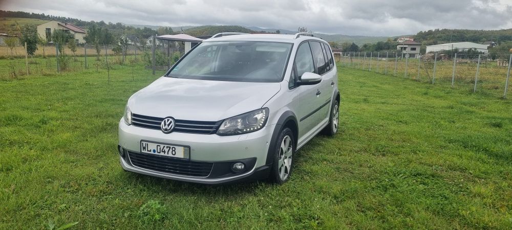 VW TOURAN, Cross 2.0 tdi 7locuri