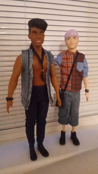 кукла Кен -момче с лилава коса на  Mattel