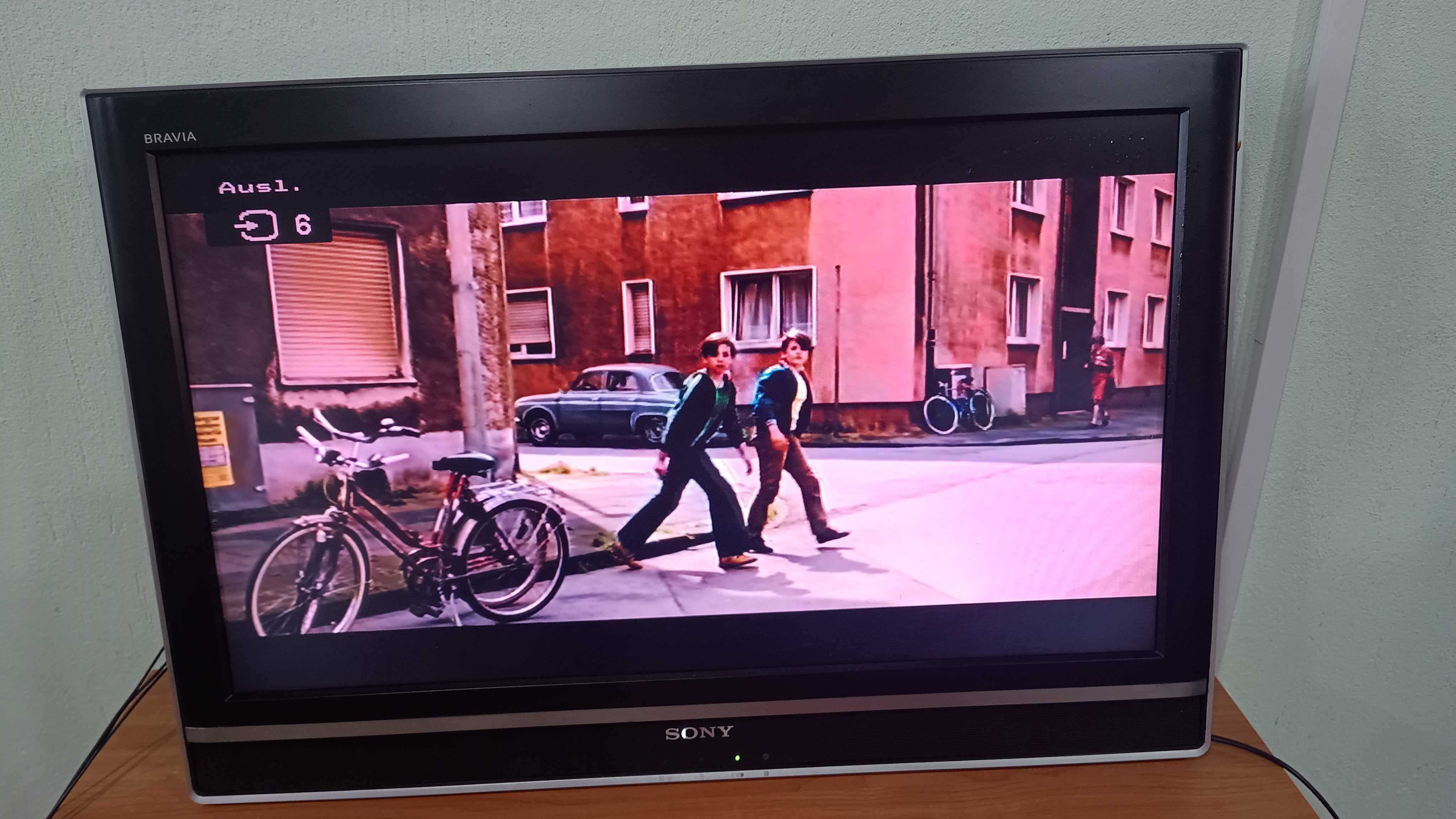 Телевизор Sony BRAVIA KDL-32T2800