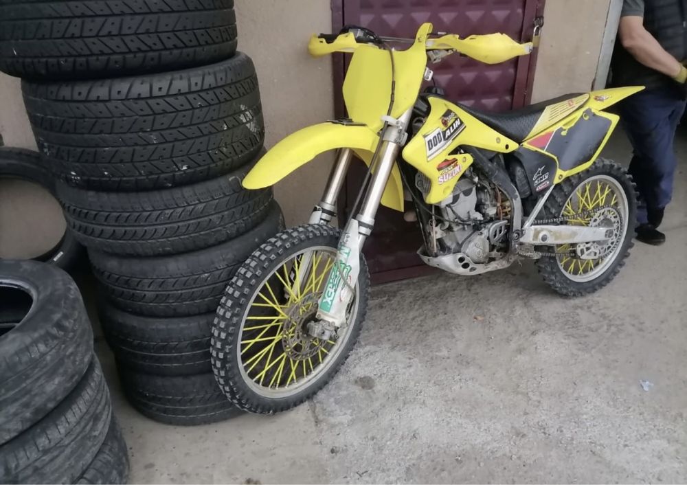 Suzuki RMZ 250 // Dezmembrez !!