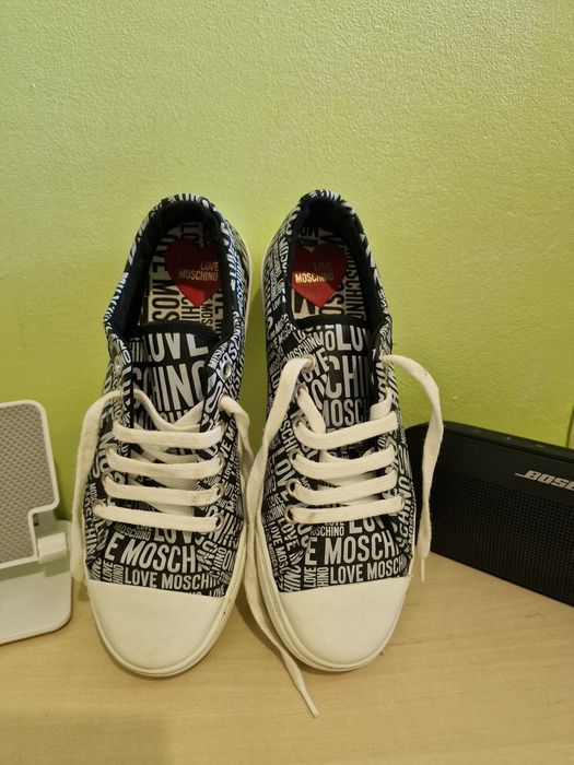 Кецове LOVE Moshino