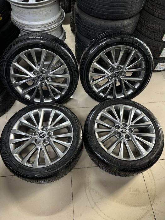 Камри 55 Европейка. 235 45 R18