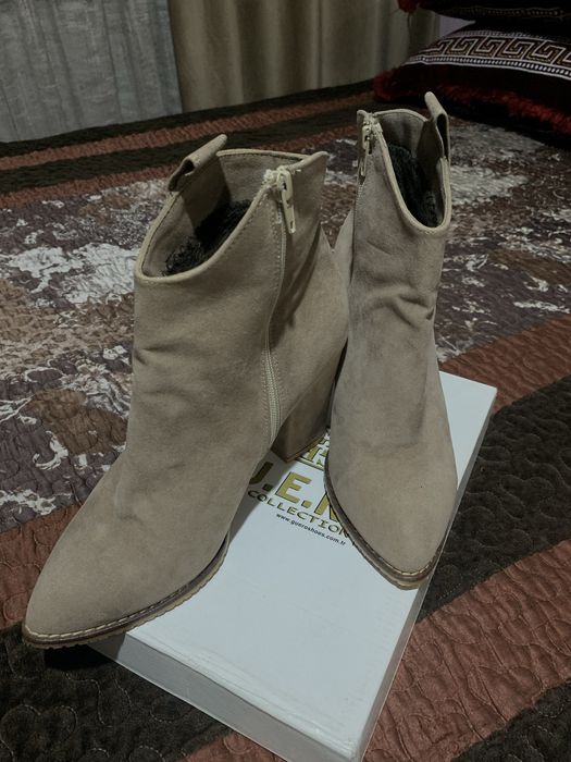 новые сапоги 39 размера