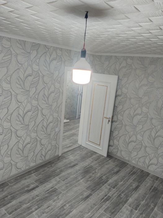 Продам 2 комнатную. Своя. ул. Беруни. Янгиюль. Ремонт. Всё новое своё