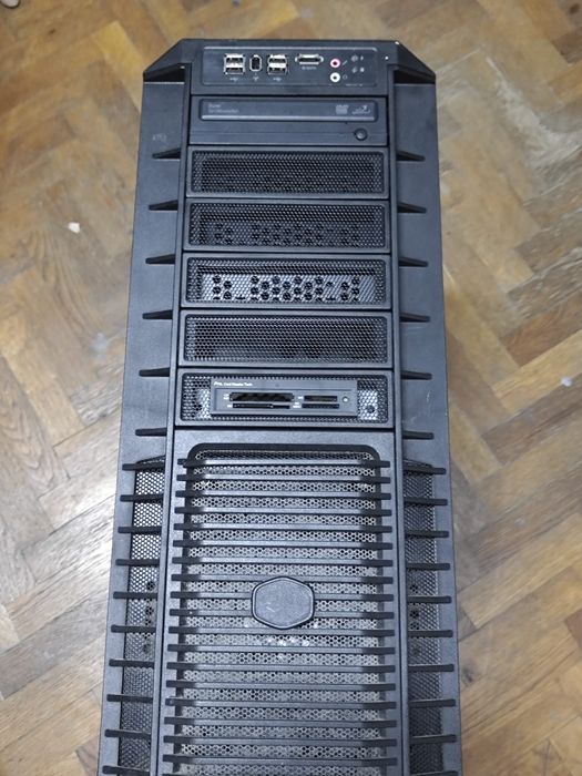 Vand carcasa Cooler Master Haf 932 full tower