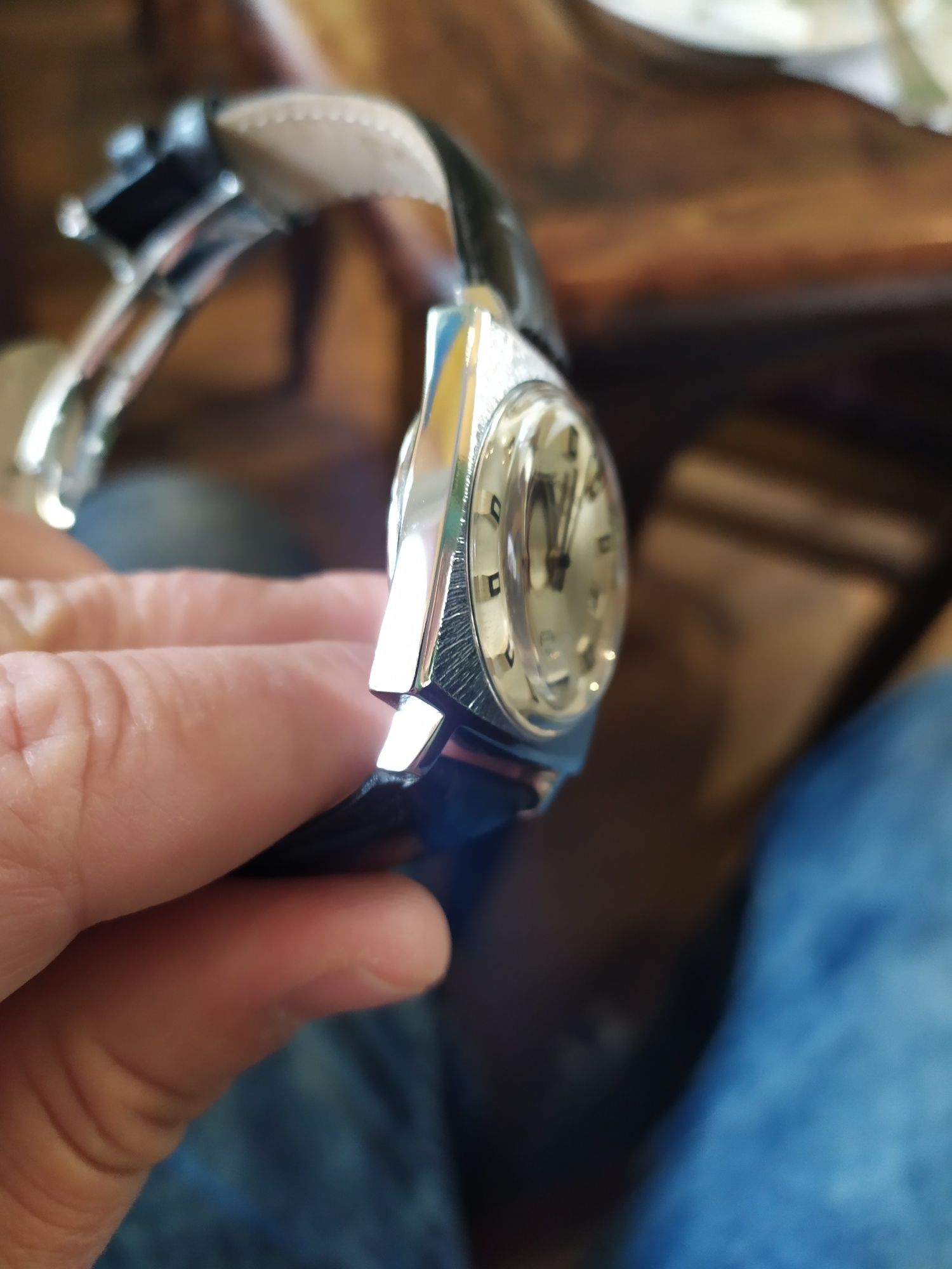 Gub Glashutte Bizon automatic, като нов!