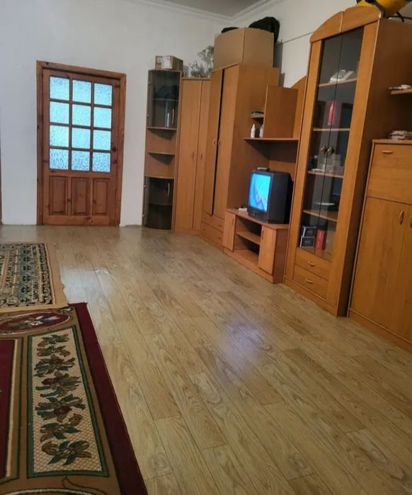 Продам стенку в гостиную