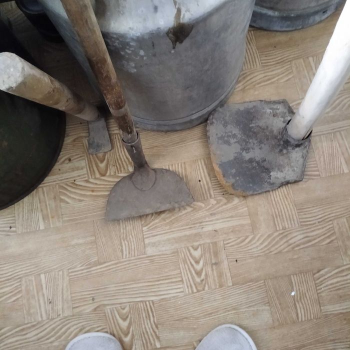 лопаты грабли вилы топоры крепкие, советские