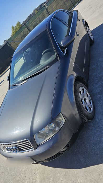 Vând Audi a4 2002