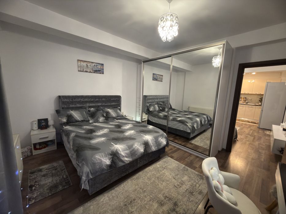 Apartament 2 camere + loc de parcare