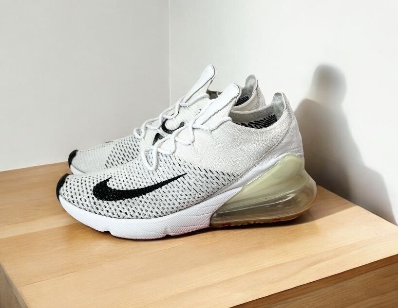 Nike Air Max 270 Flyknit (40) Маратонки
