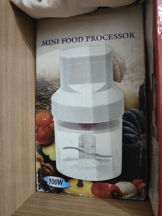 Мини комбайн ( блендер) новый