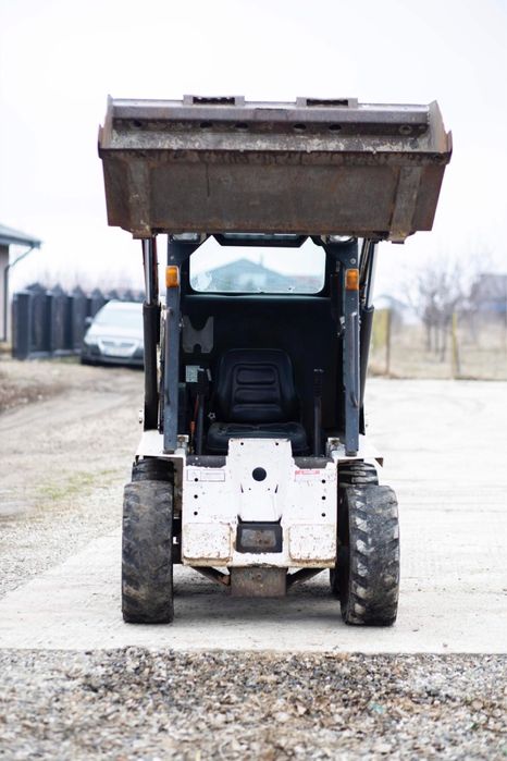 Miniincarcator Bobcat 553