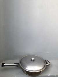 ОТДАМ ДАРОМ сковороду, из стали, глубокую, 10×26см, с крышкой, ЕС бу