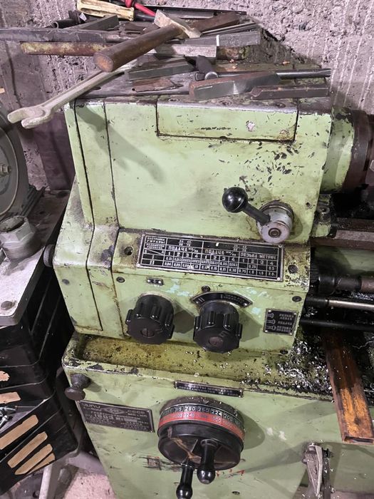 Токарно-винторезный станок 1М603, СССР