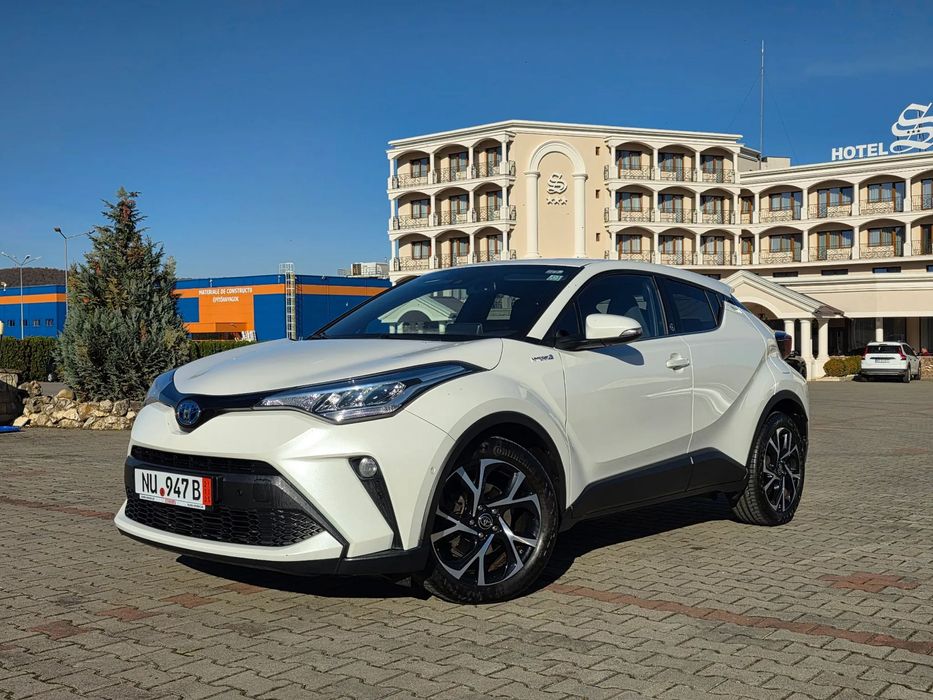 Toyota C-HR Hybrid/10.2020/Alb Perlat/Distronic +/Consum Mic