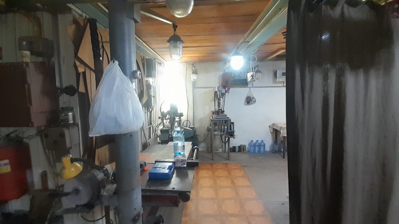 Продам отдельно стоящее здание