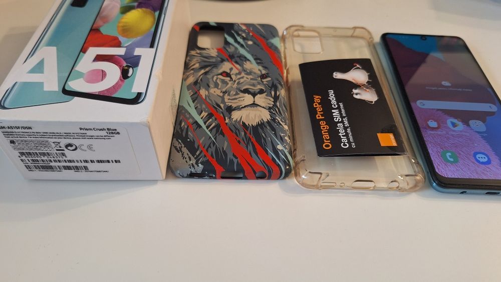Samsung Galaxy A51 128 Gb plus cutie doua huse si SIM cartela Orange