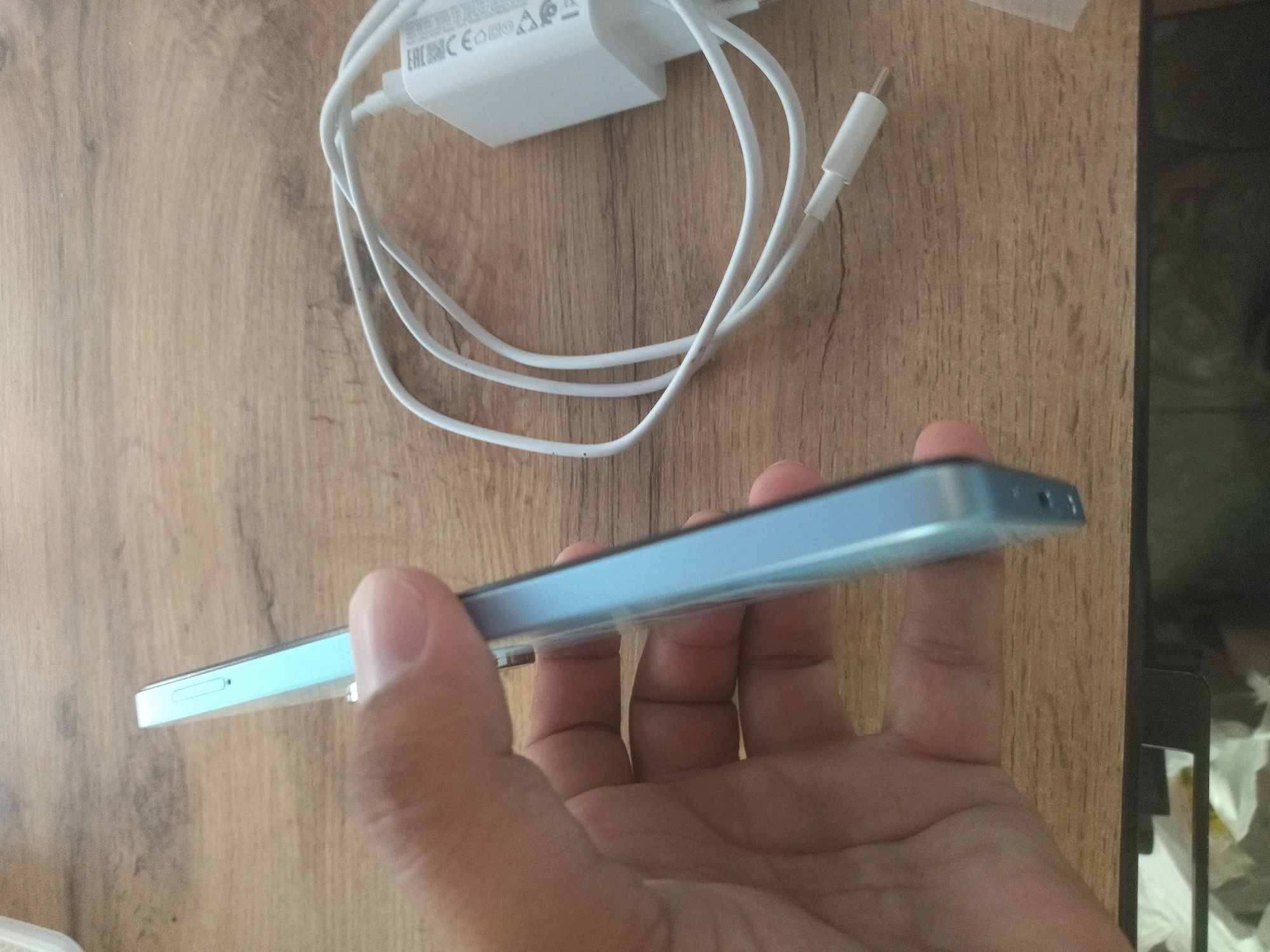 Redmi A5.  Yangi