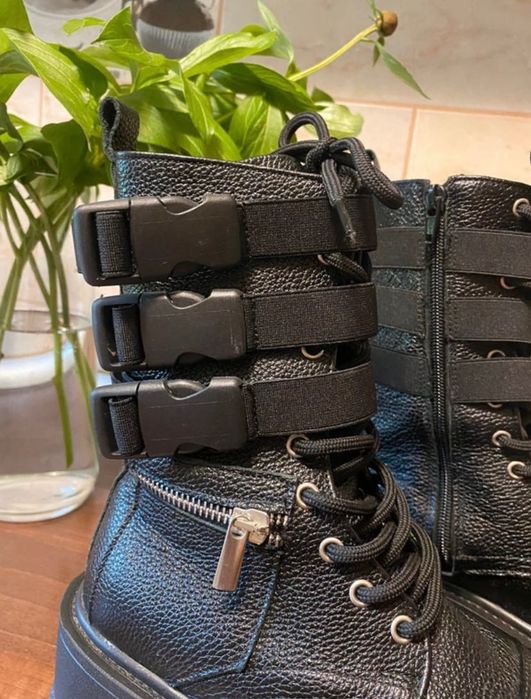 Ghete piele damă  London