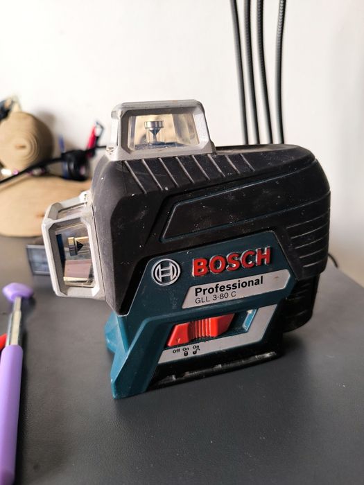 Лазерный уровень Bosch GLL 3-80C Bluetooth