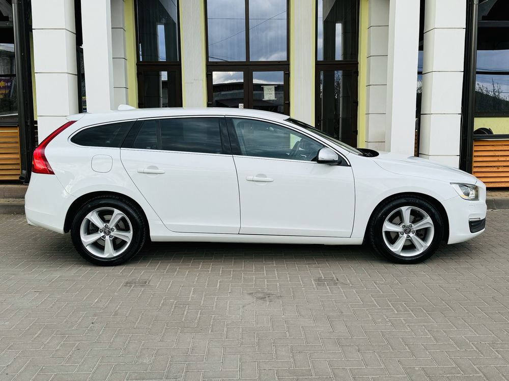 Volvo V60 2.0D D4  GearTronic 181CP 2014 Euro6 Accept Variante