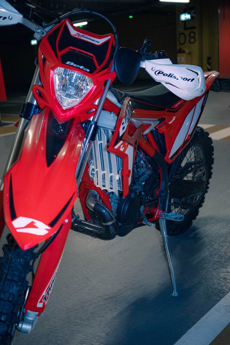 Motocicleta Enduro Beta Xtrainer 300 MY 2023