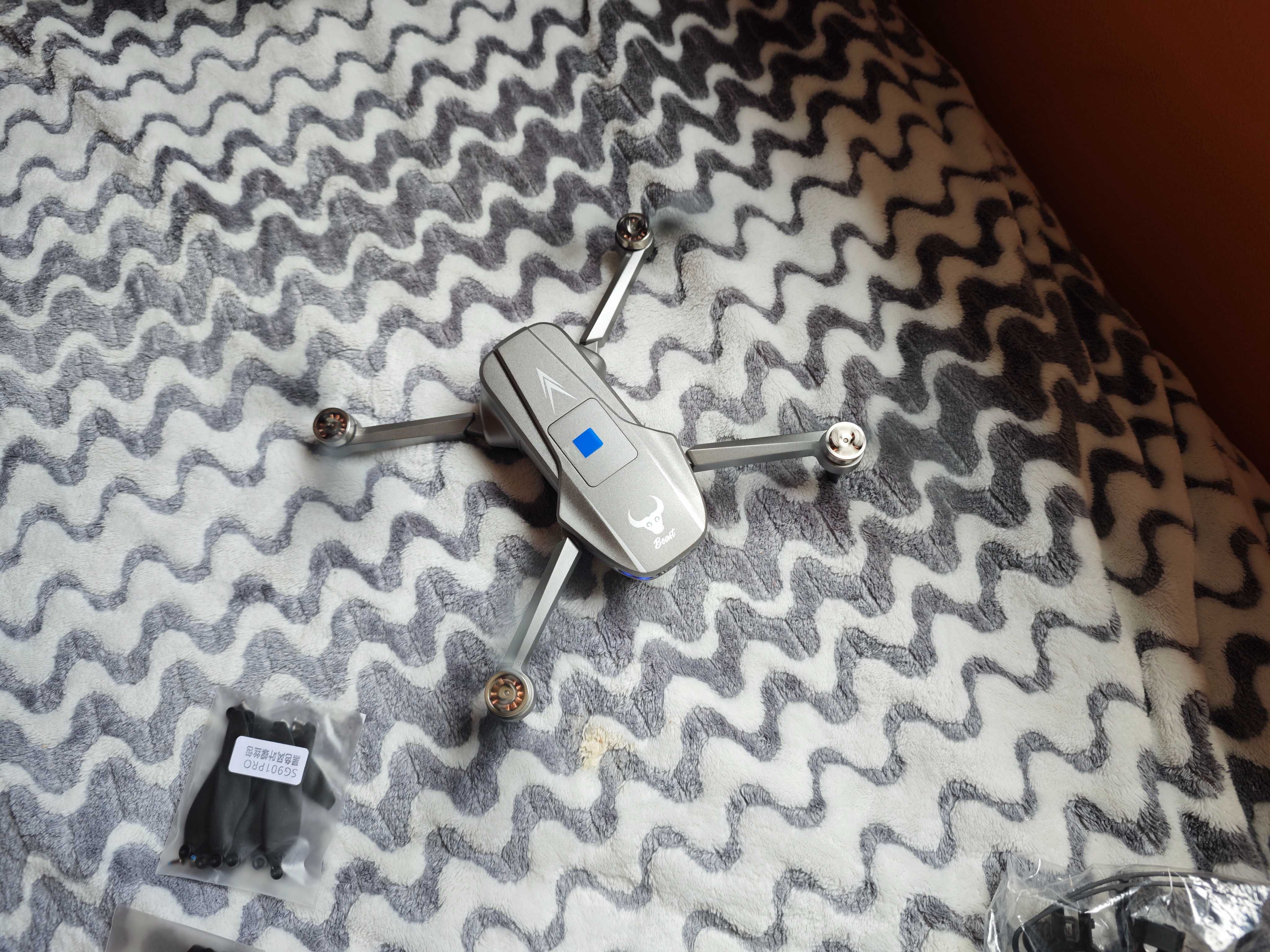 Дрон ZLL SG901 max GPS + Подаръци