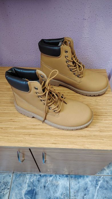 Дамски зимни боти НОВИ 41