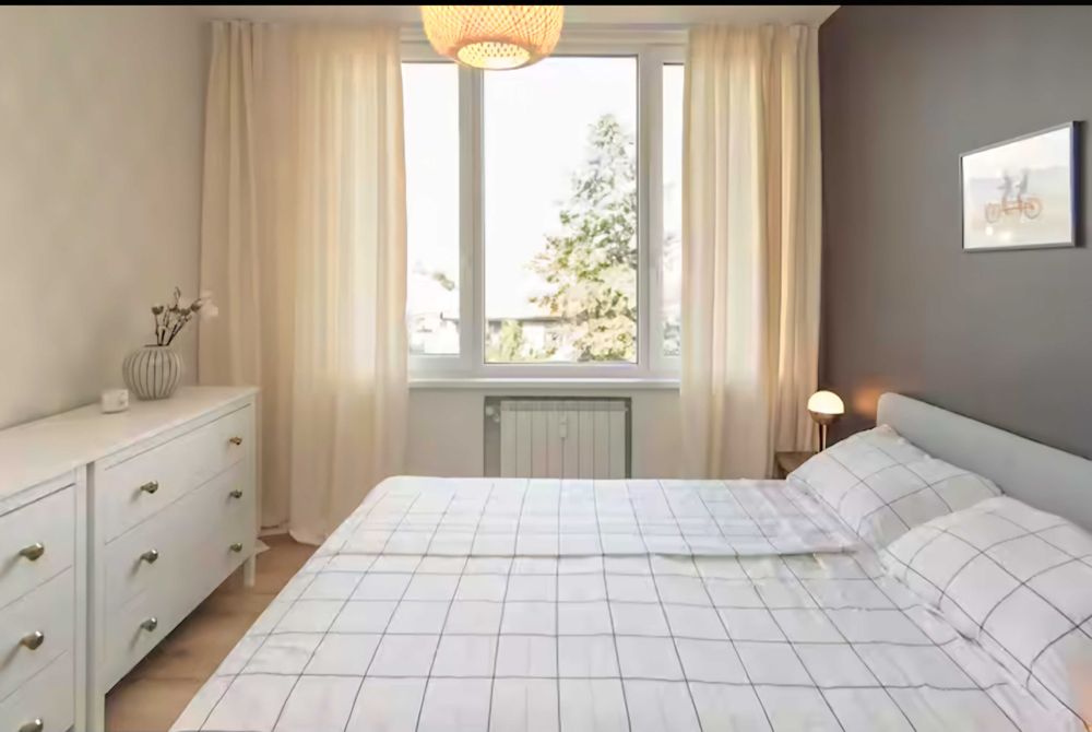 Семеен апартамент с две спални в кв. Лозенец до НДК и Метростанция