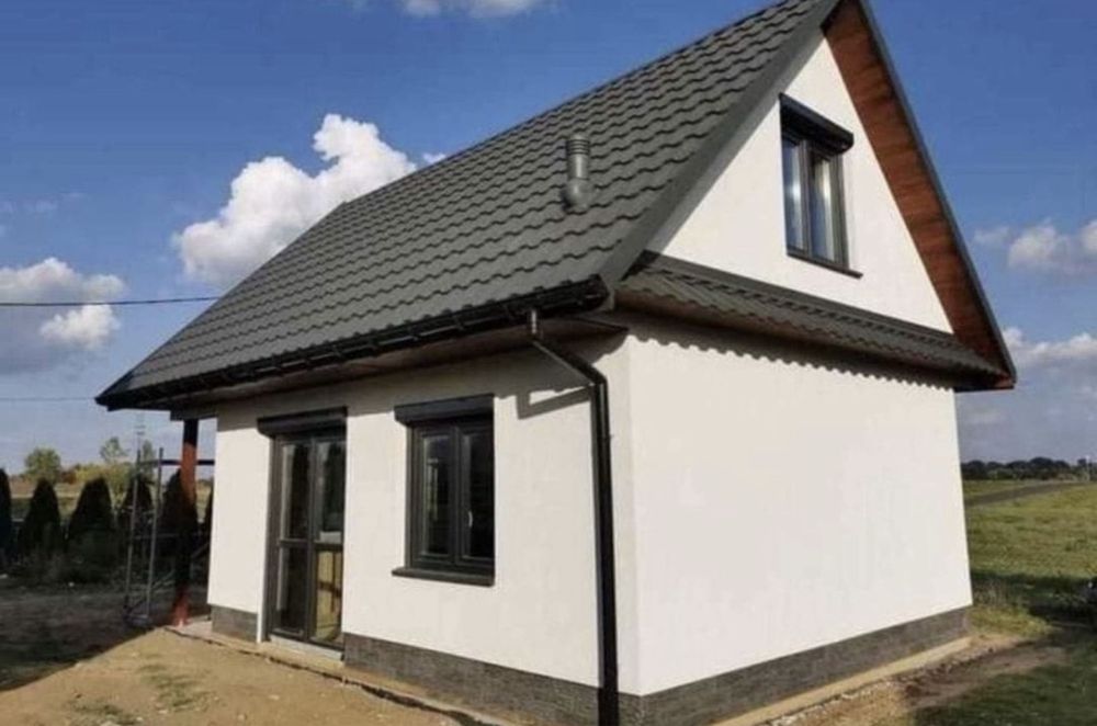 Vand case pe structura metalica la cheie 9x6