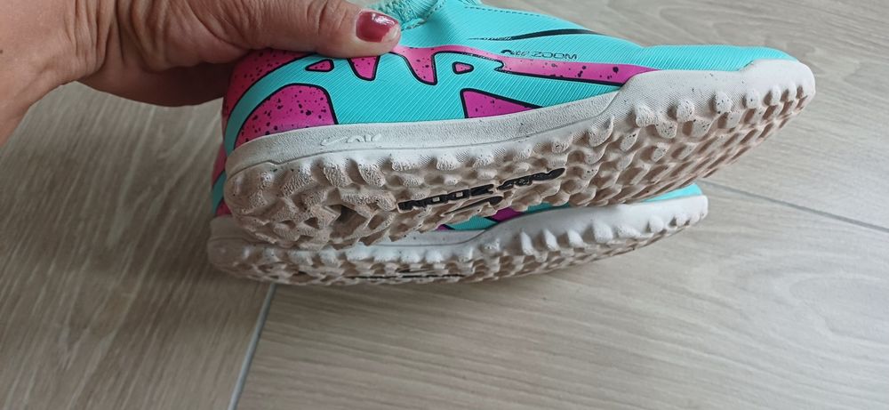 Adidasi nike air zoom 38