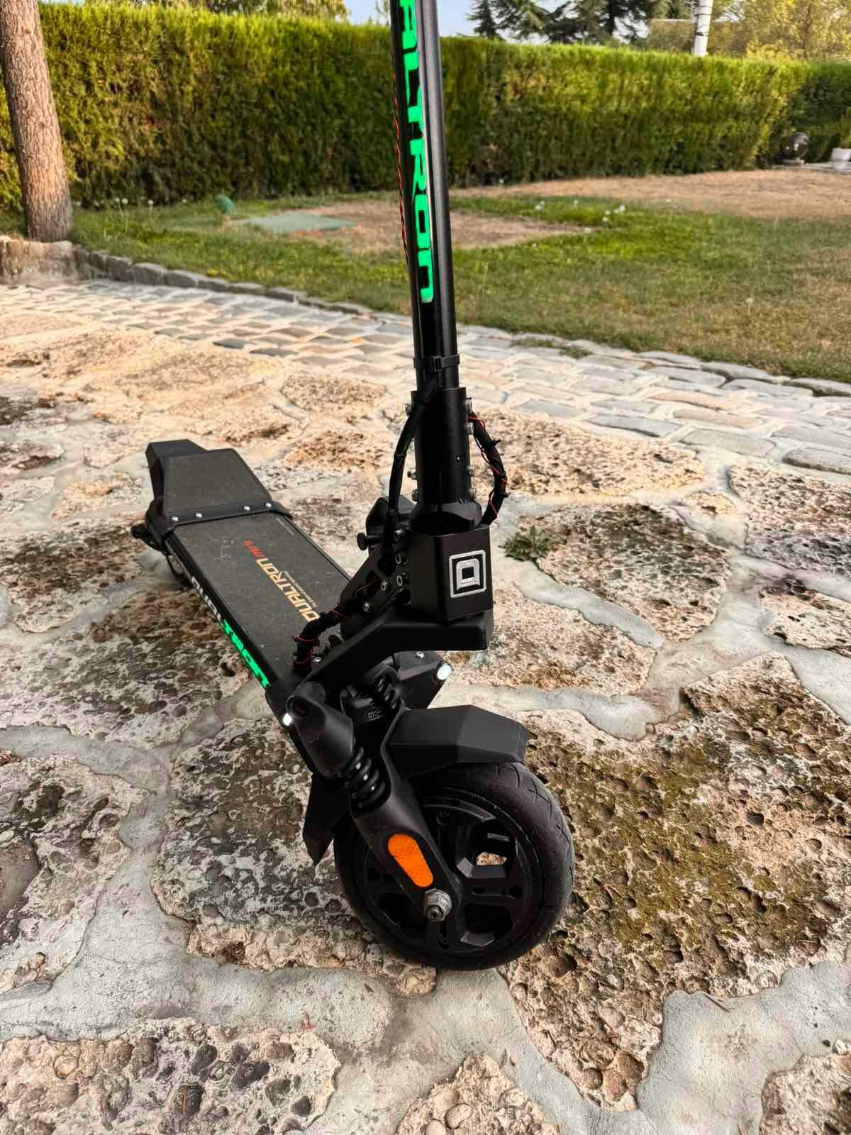 Електрическа тротинетка Dualtron Mini 2