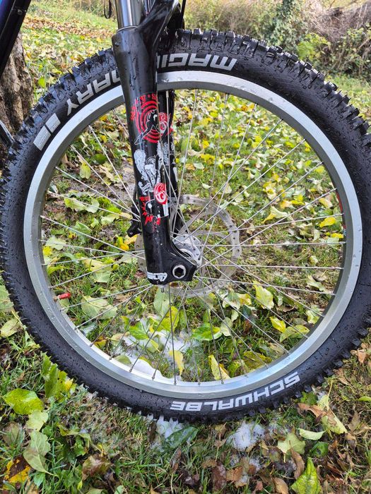 Ендуро колело Specialized