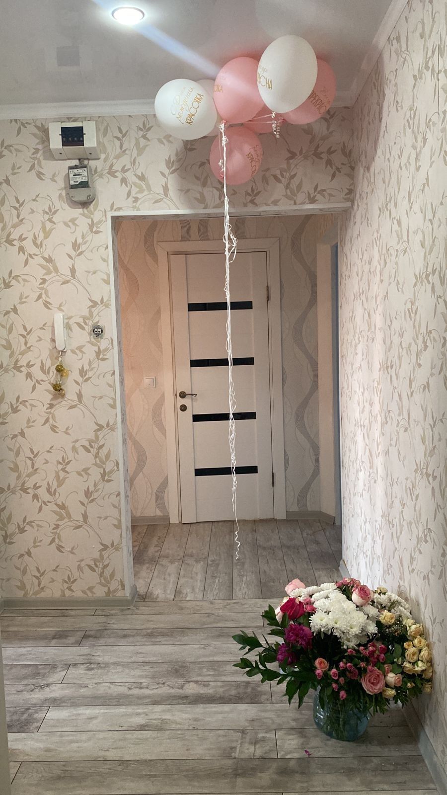 Сдам 2ух комнатную квартиру