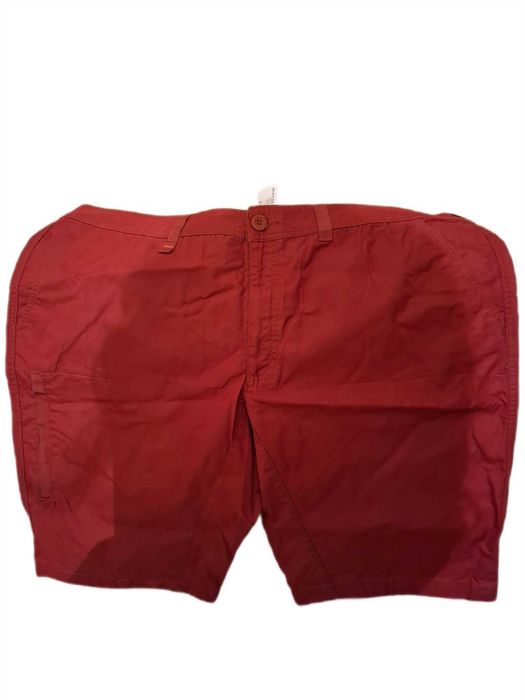 Pantaloni barbatesti