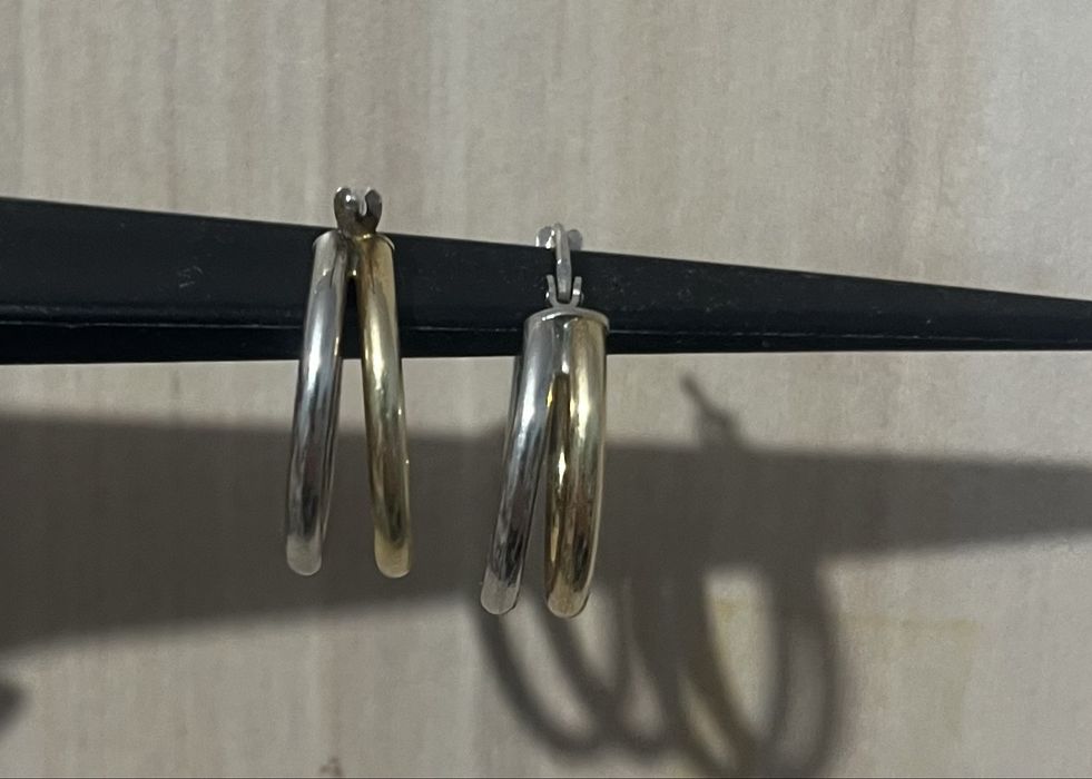 Чисто нови сребърни обеци….