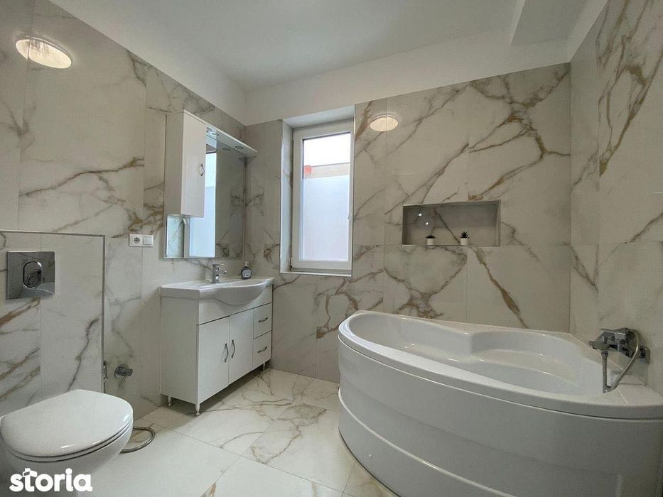 Apartament lux de închiriat 3 camere Balanța Residence