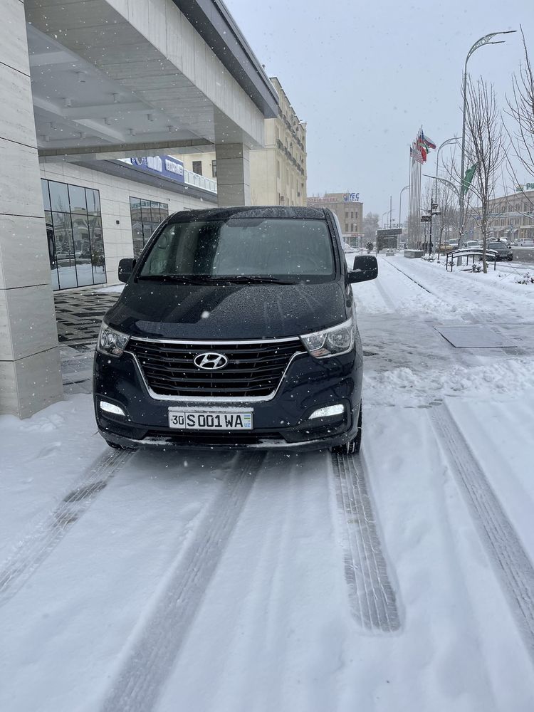 VIP Taxi hyundai grand starex