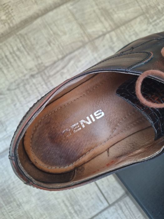 Costum Giorgio Armani marimea S/m și pantofi din piele naturala Mar 41