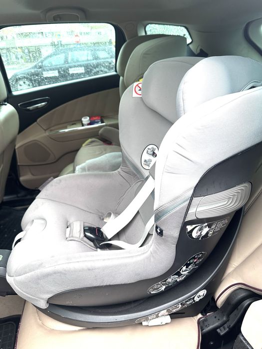 Scaun auto Cybex Sirona S i-Size rotire 360 0-18 kg cu prindere izofix