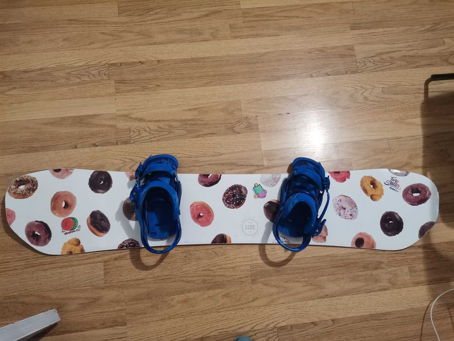 Vând placa snowboard  Ride OMG 1.42