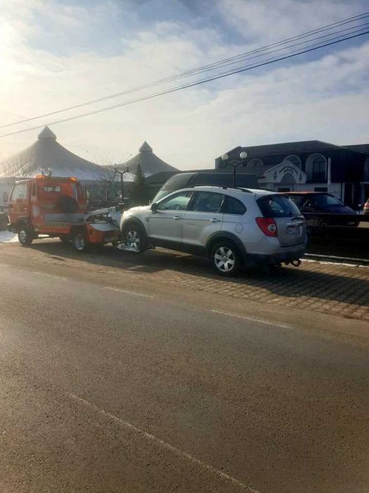 Dezmembram Chevrolet Captiva an 2008 motor 2.0 diesel cutie manuala