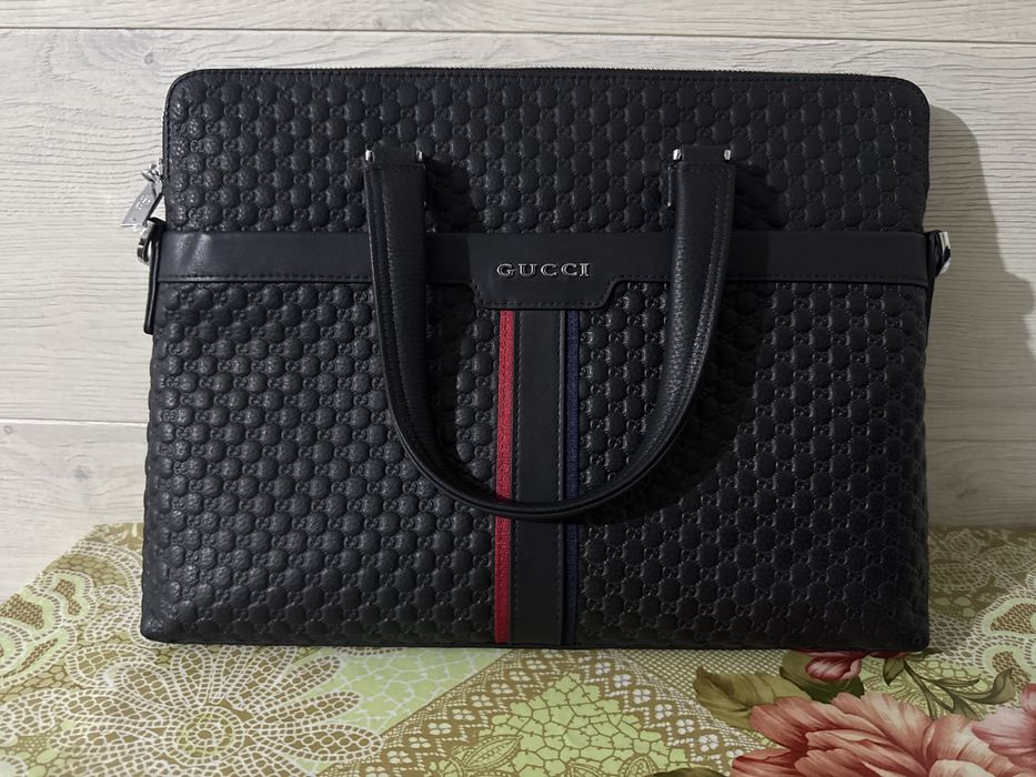 кожанная сумка Gucci для ноутбука