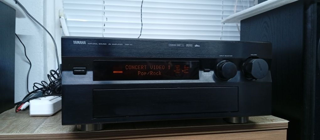 7.1 канален ресивър YAMAHA DSP-A1