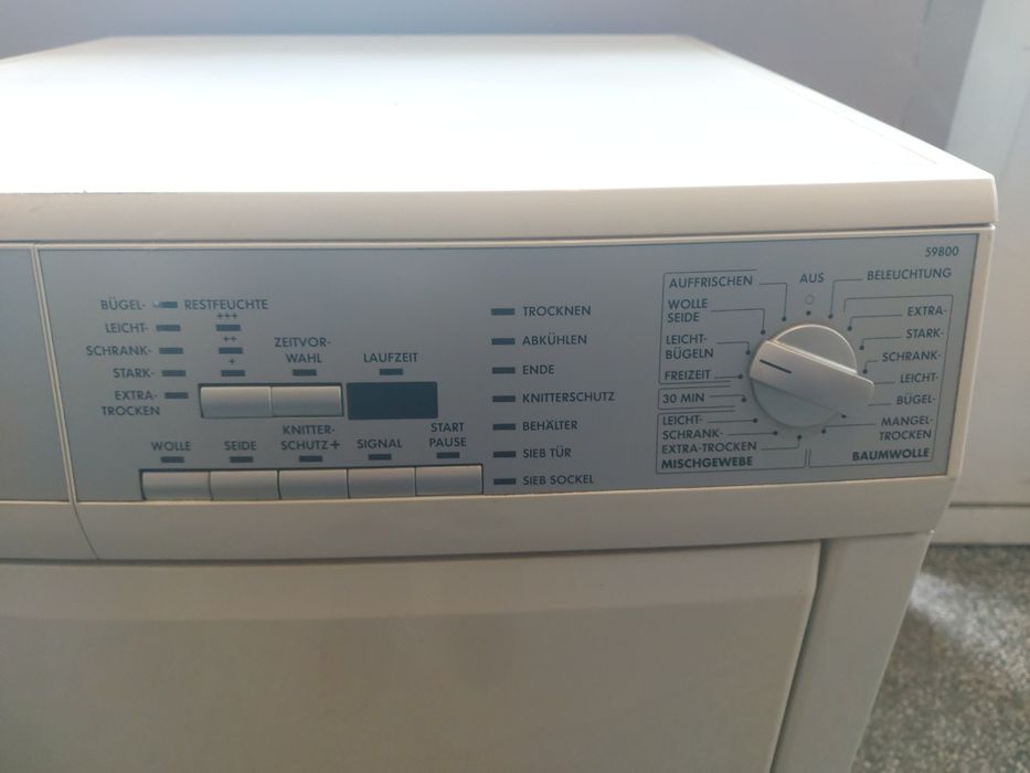 Сушилня с термо помпа AEG T59800