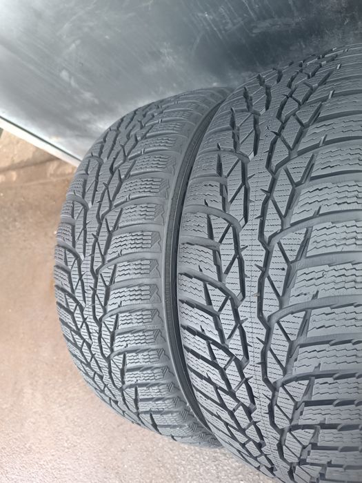 195/50/15 Nokian