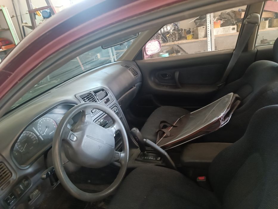Mitsubishi Galant